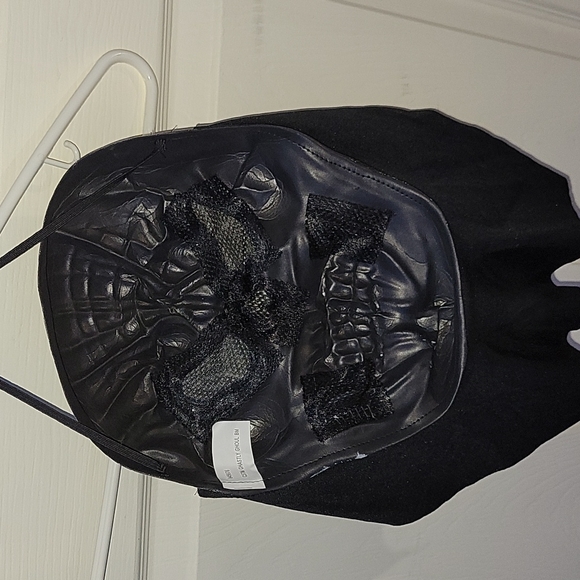 🎃Ghastly Ghoul with Fake Blood Knife 🔪 - Picture 5 of 13